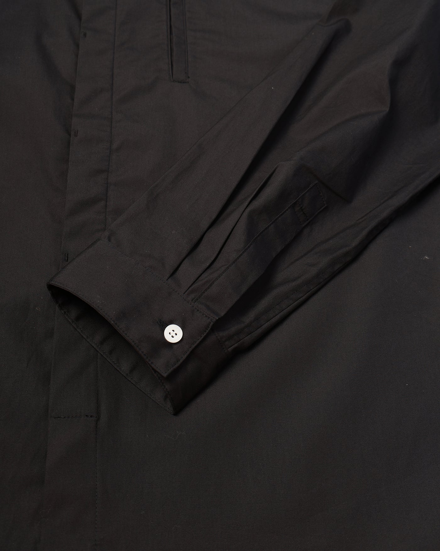 regular collar over shirt