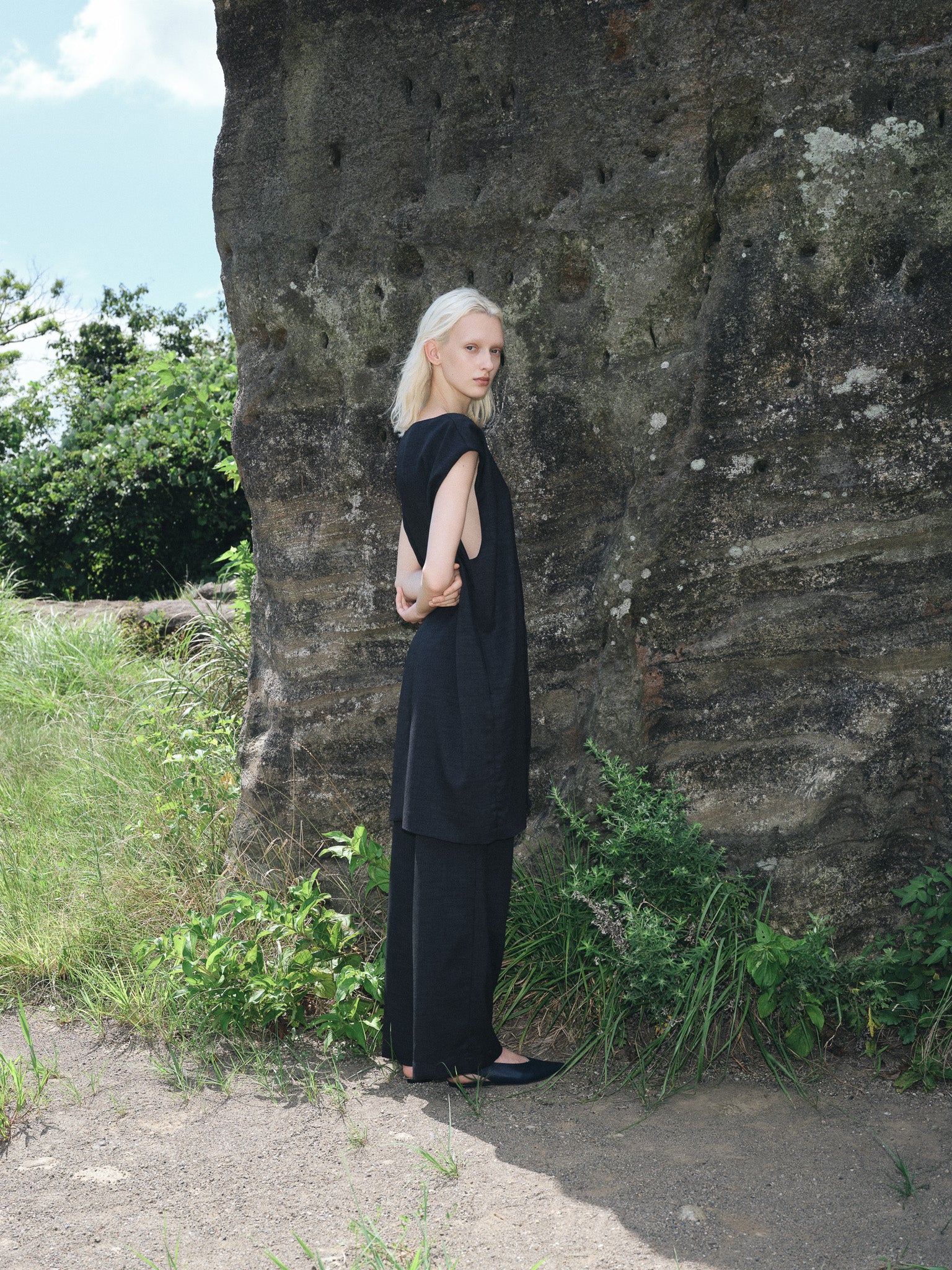 dry slub twill long gilet sumi