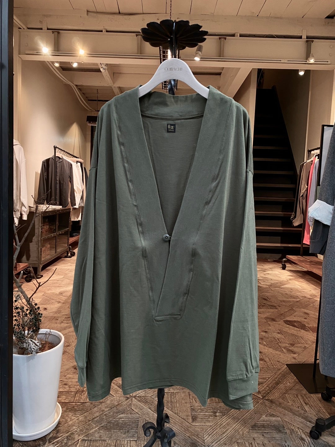 1B pullover shirt olive