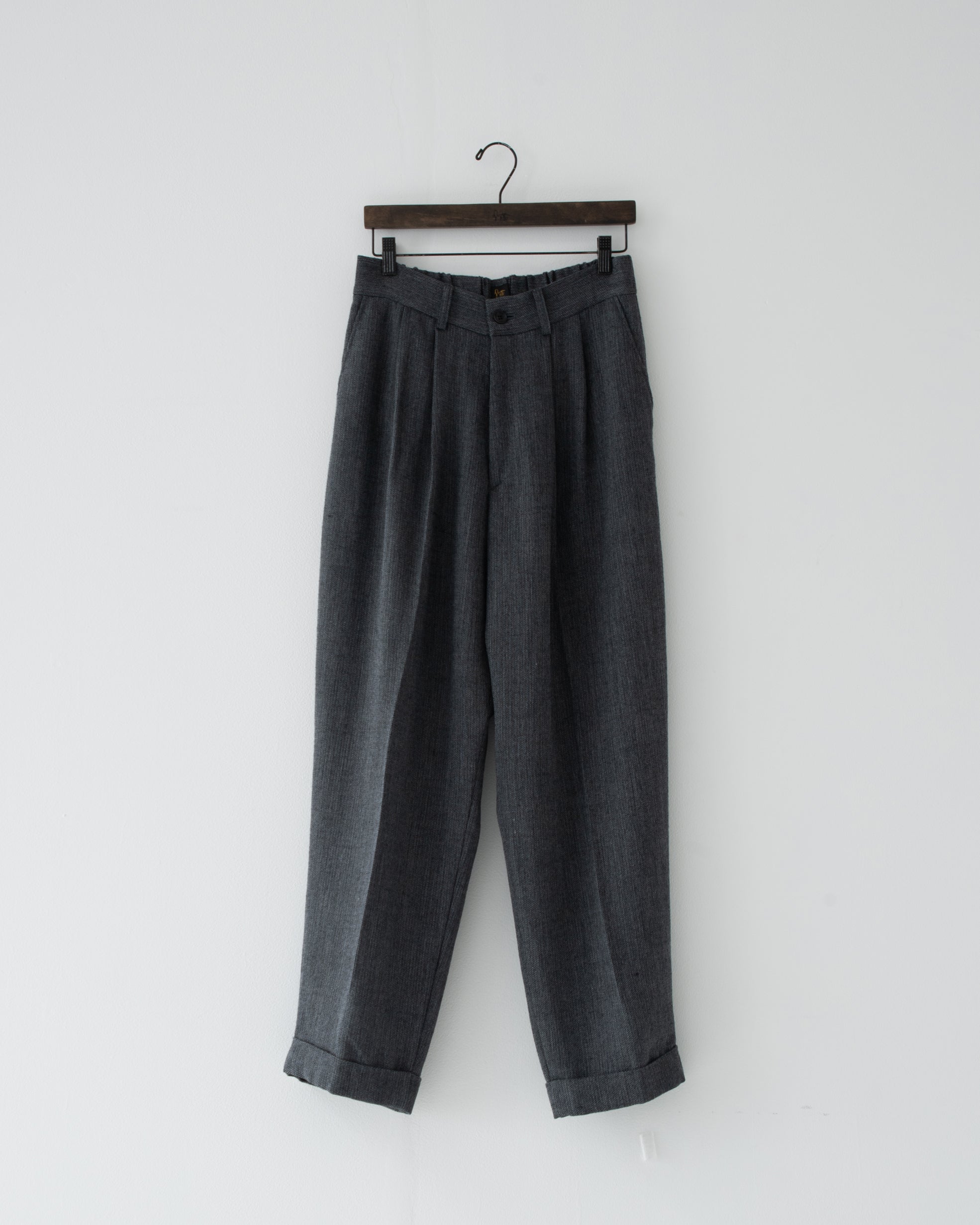 【予約商品】summer wool two-tuck slacks d.navy×white
