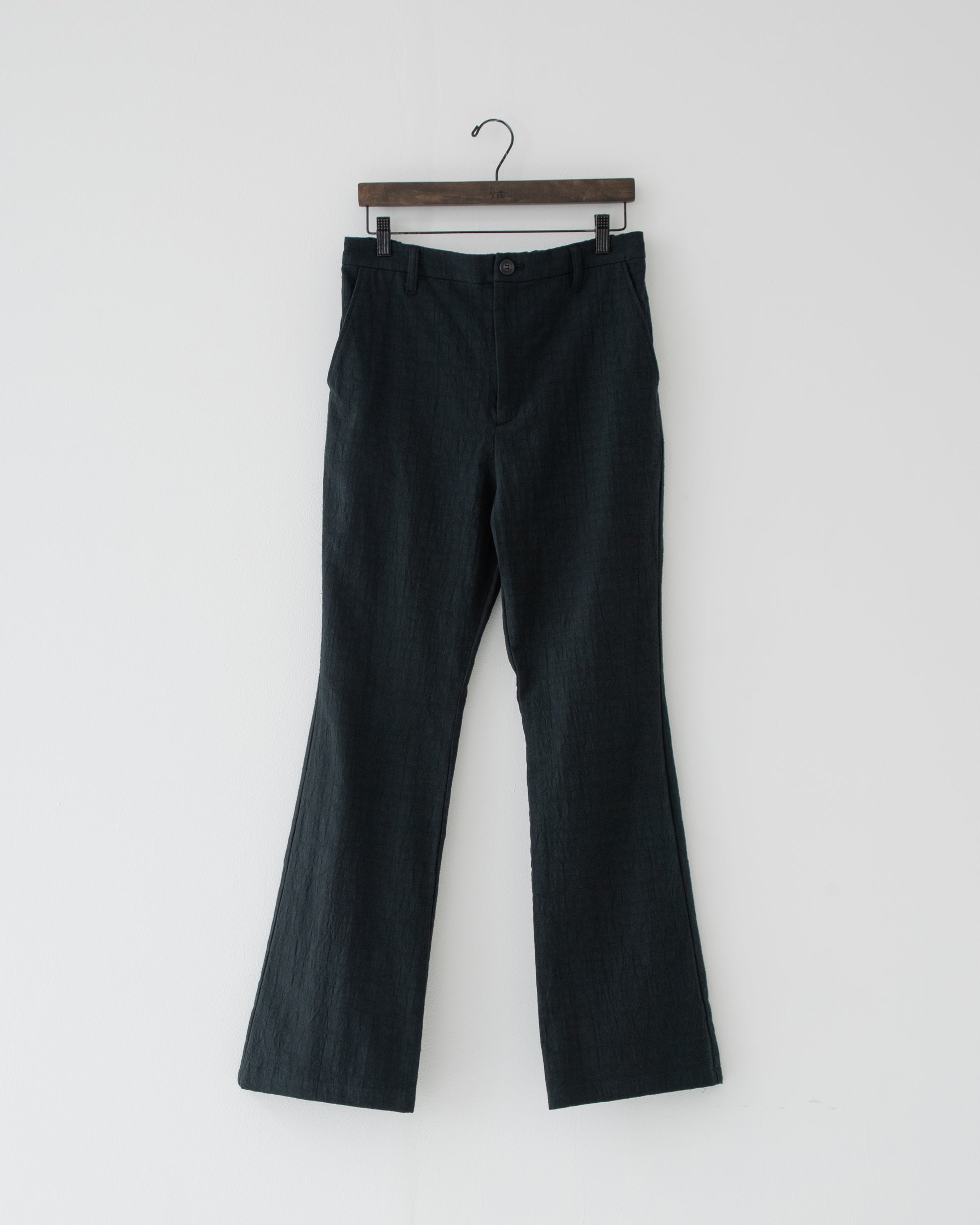 【予約商品】wrinkled effect flare pants sumi