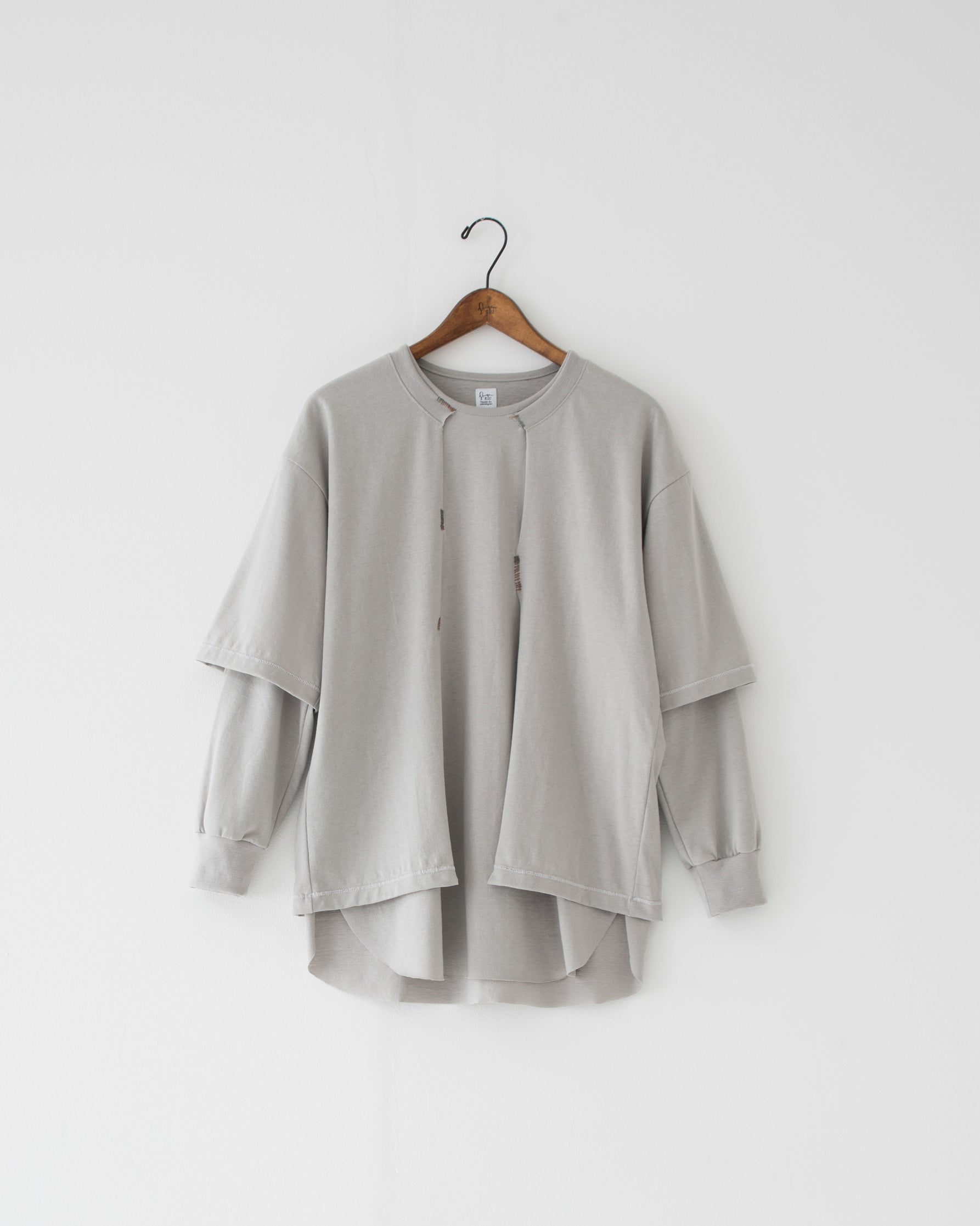 vintage-style open-front top greige