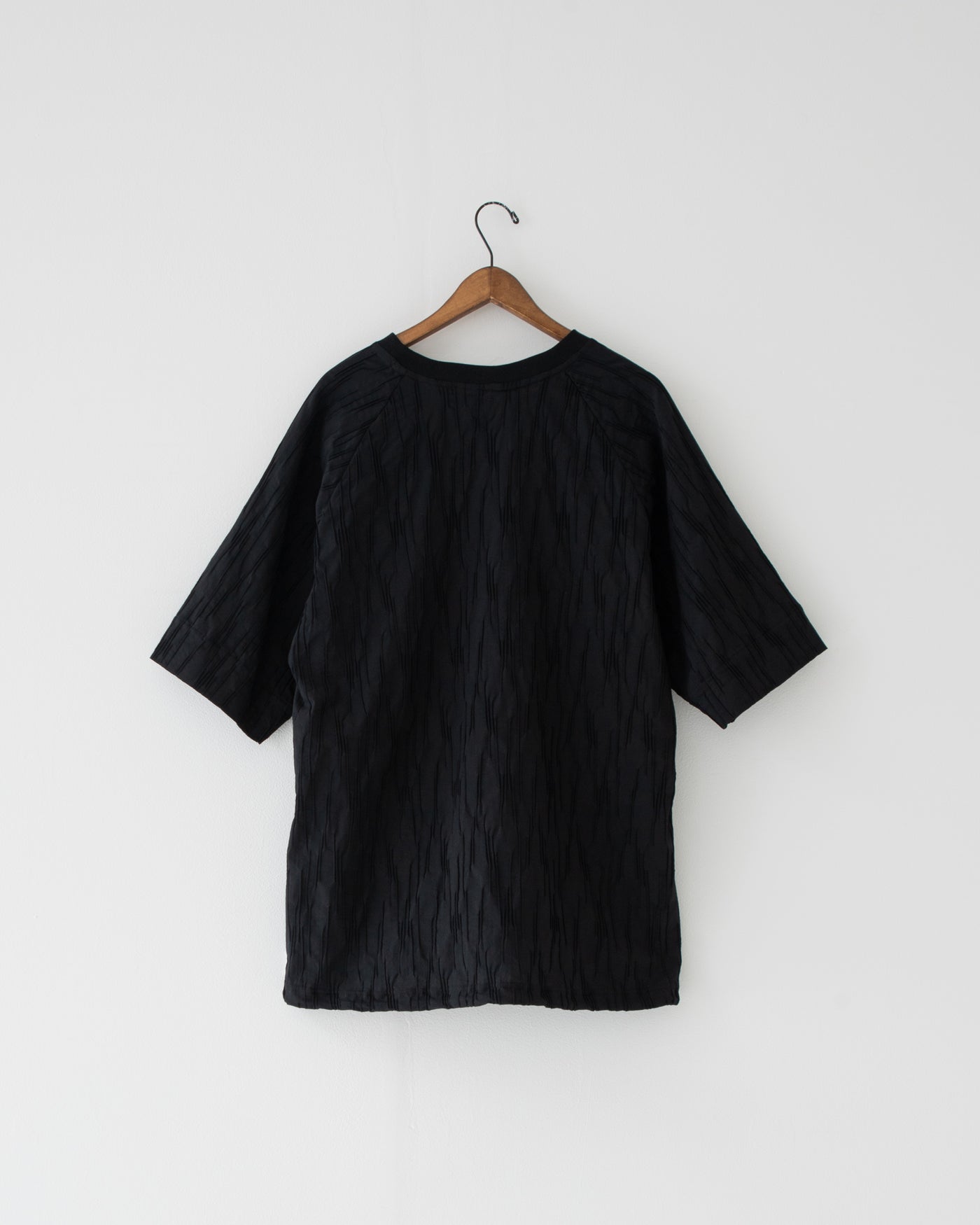 【予約商品】tucked dobby poncho shirt