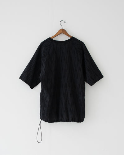【予約商品】tucked dobby poncho shirt