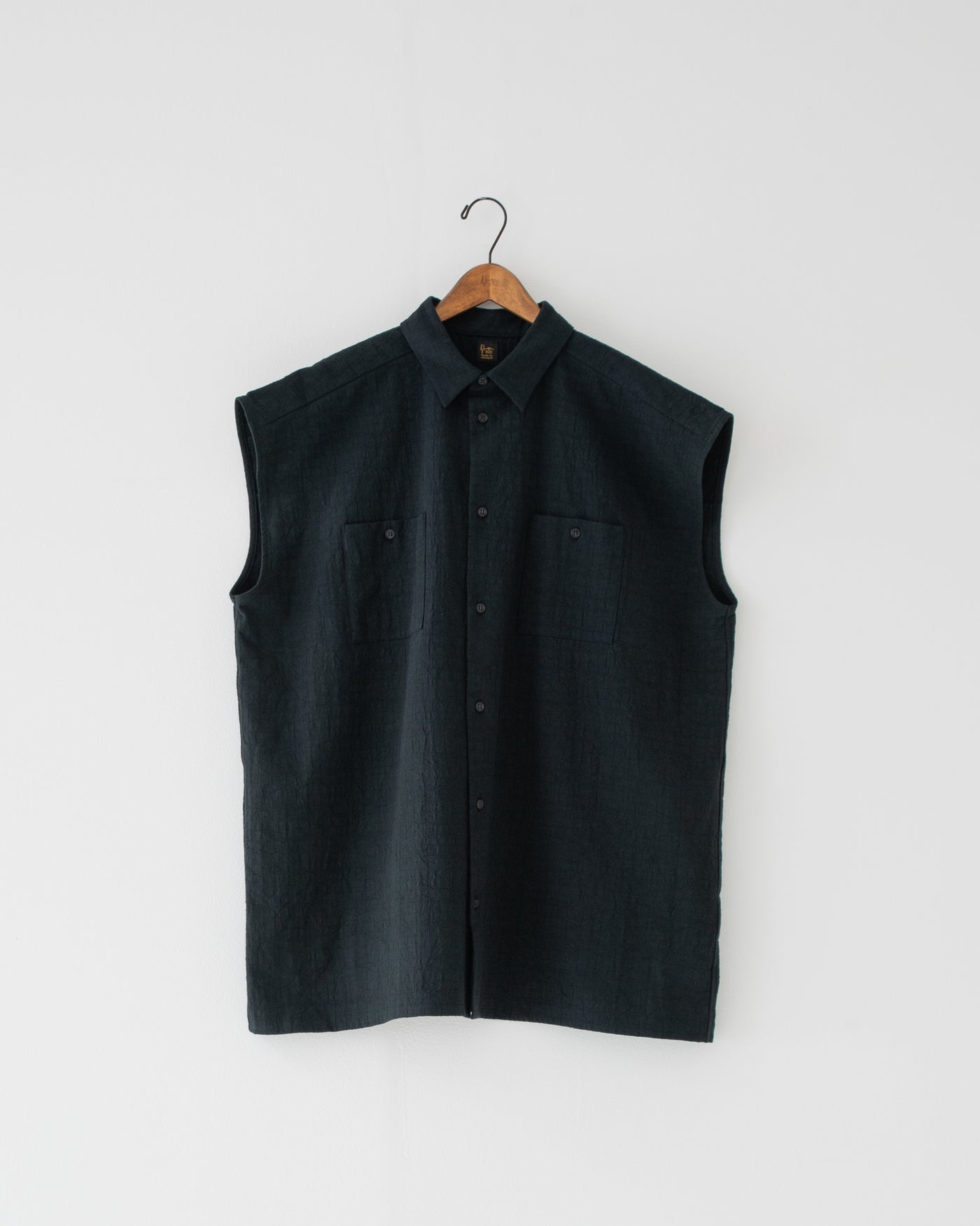 【予約商品】wrinkled effect sleeve-less shirt