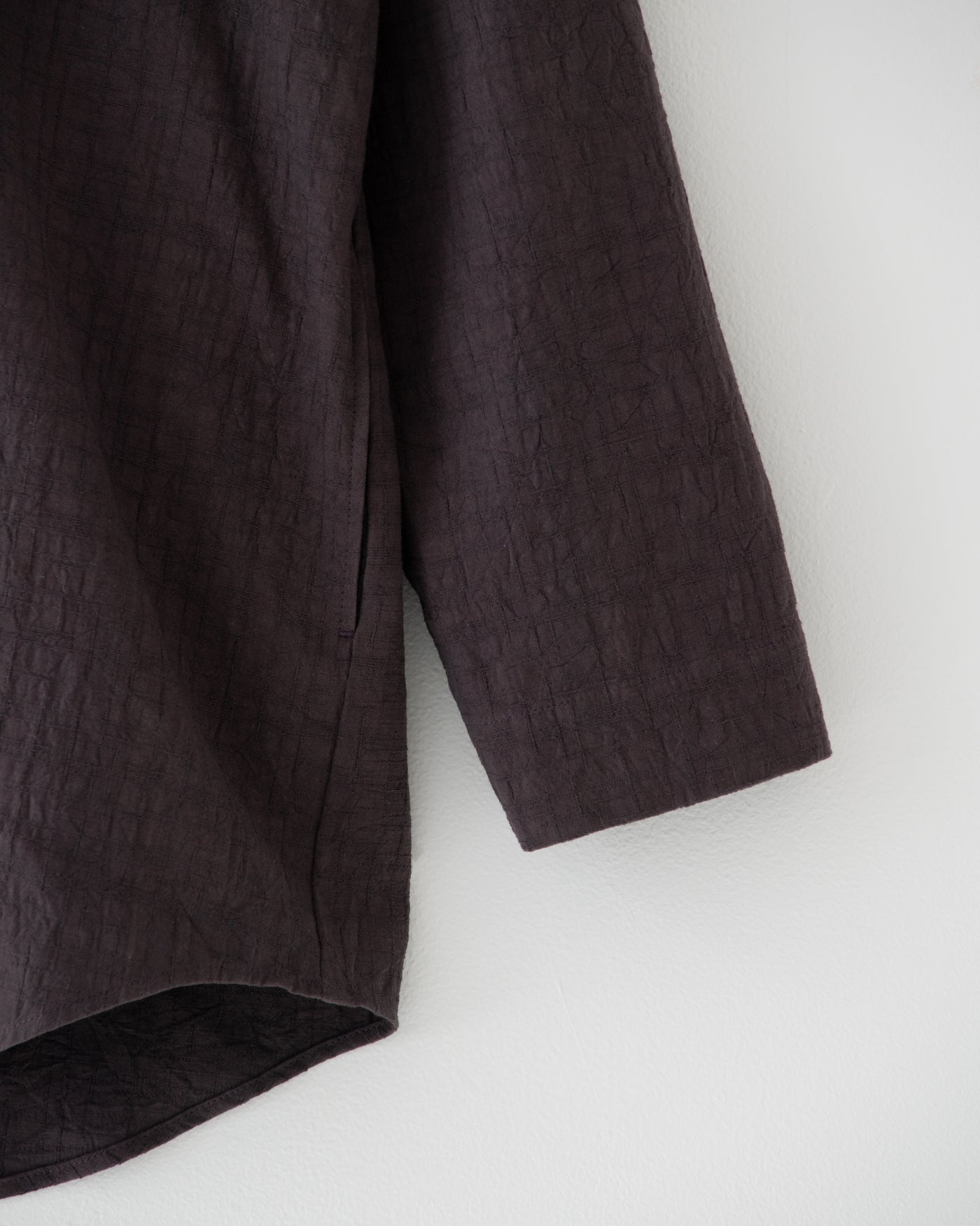 【予約商品】wrinkled effect v-neck pullover