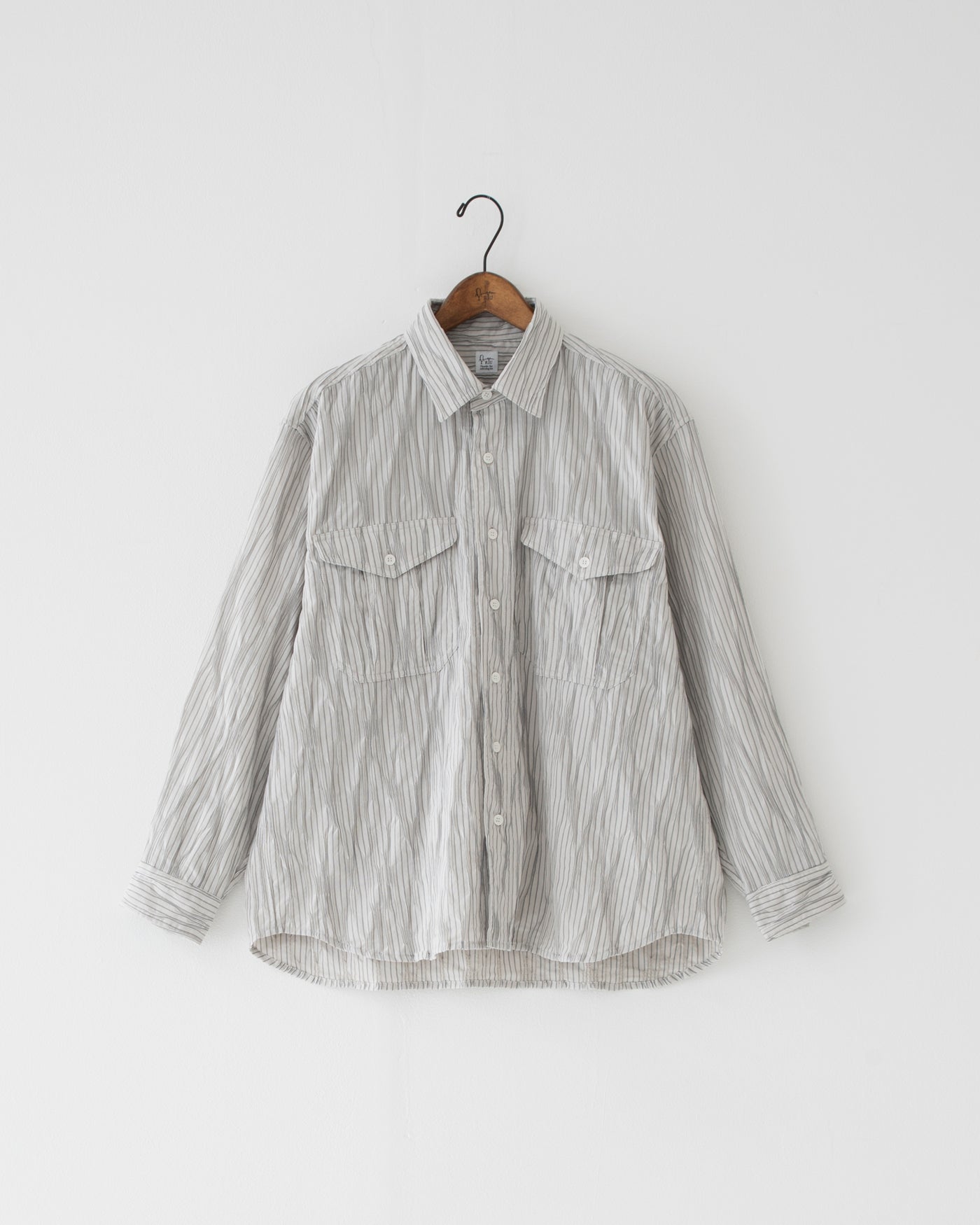 【予約商品】tucked dobby long-sleeve shirt