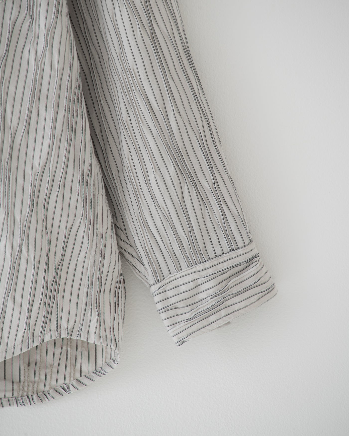 【予約商品】tucked dobby long-sleeve shirt