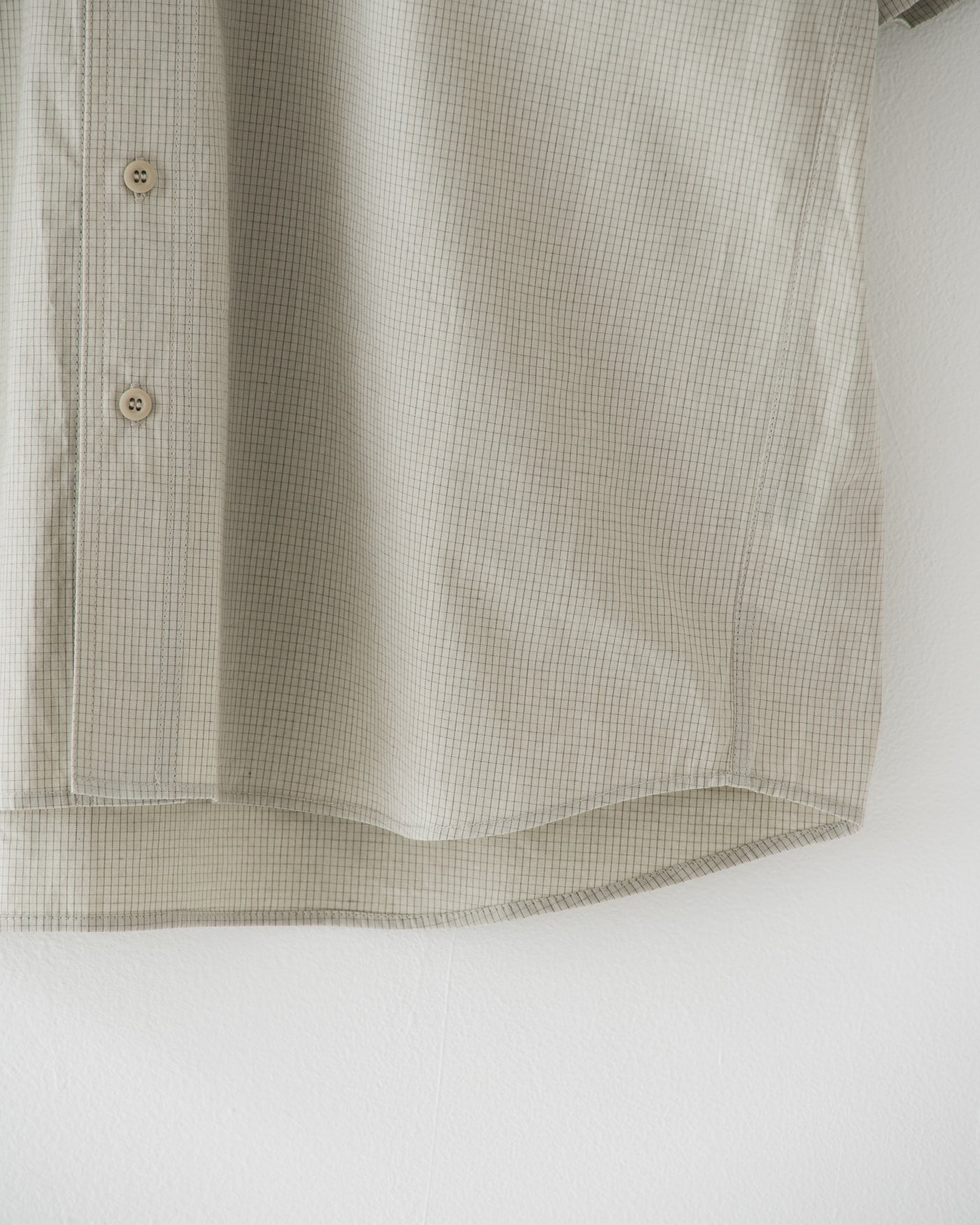 【予約商品】paper-like cotton half-sleeve shirt