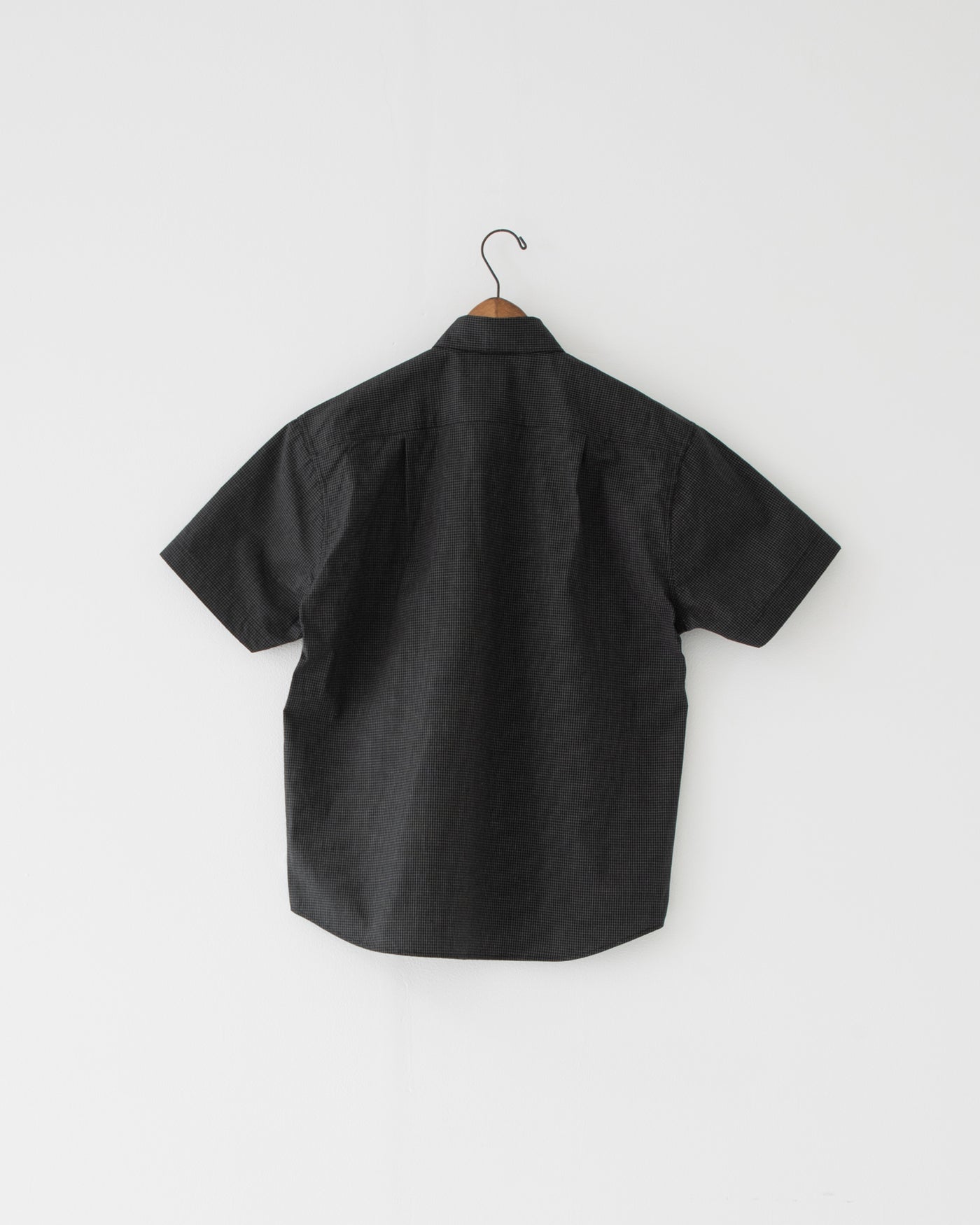 【予約商品】paper-like cotton half-sleeve shirt