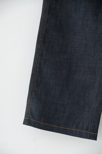 super rigid denim type.st