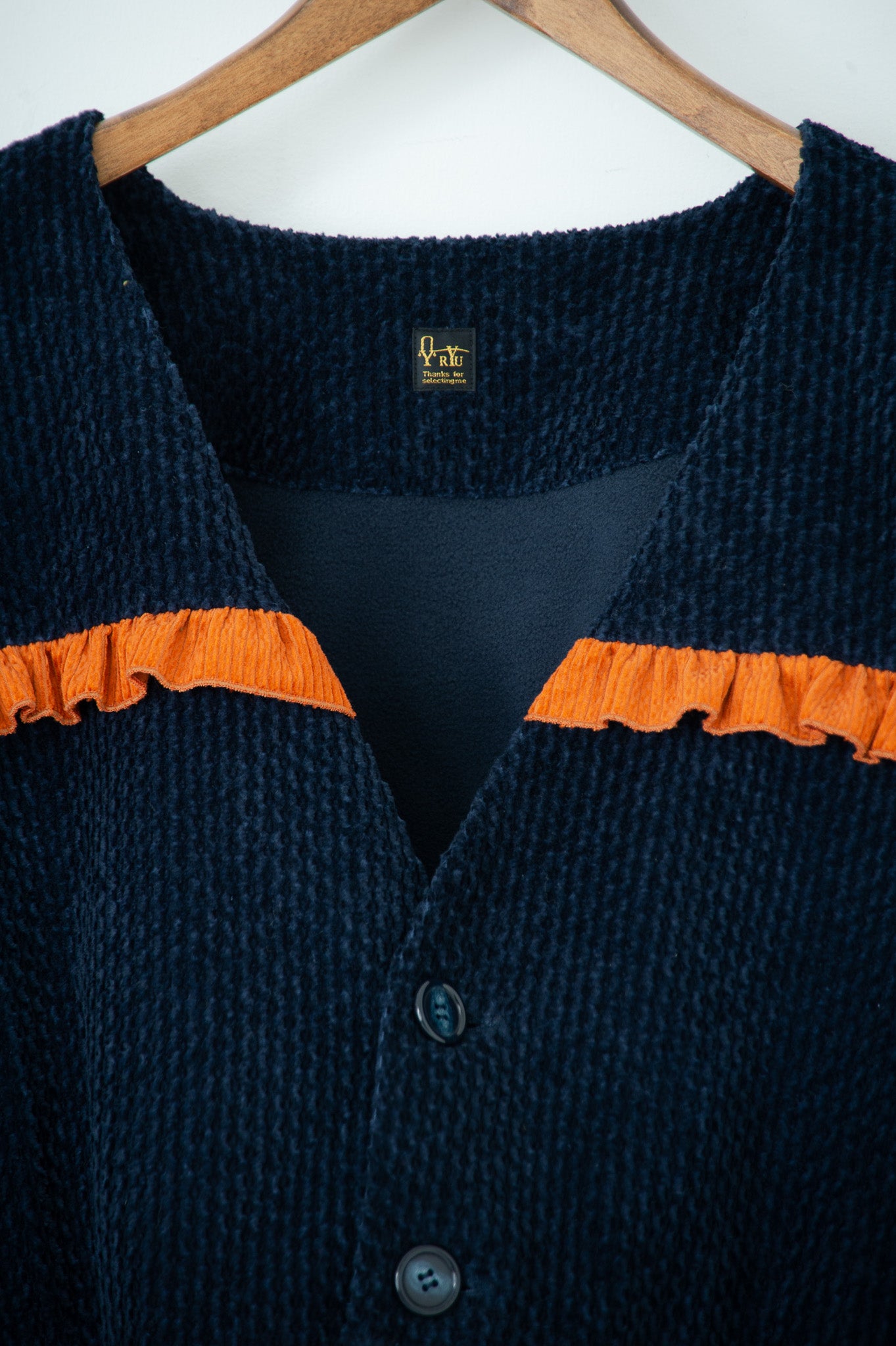 handwork frilled collarless jacket