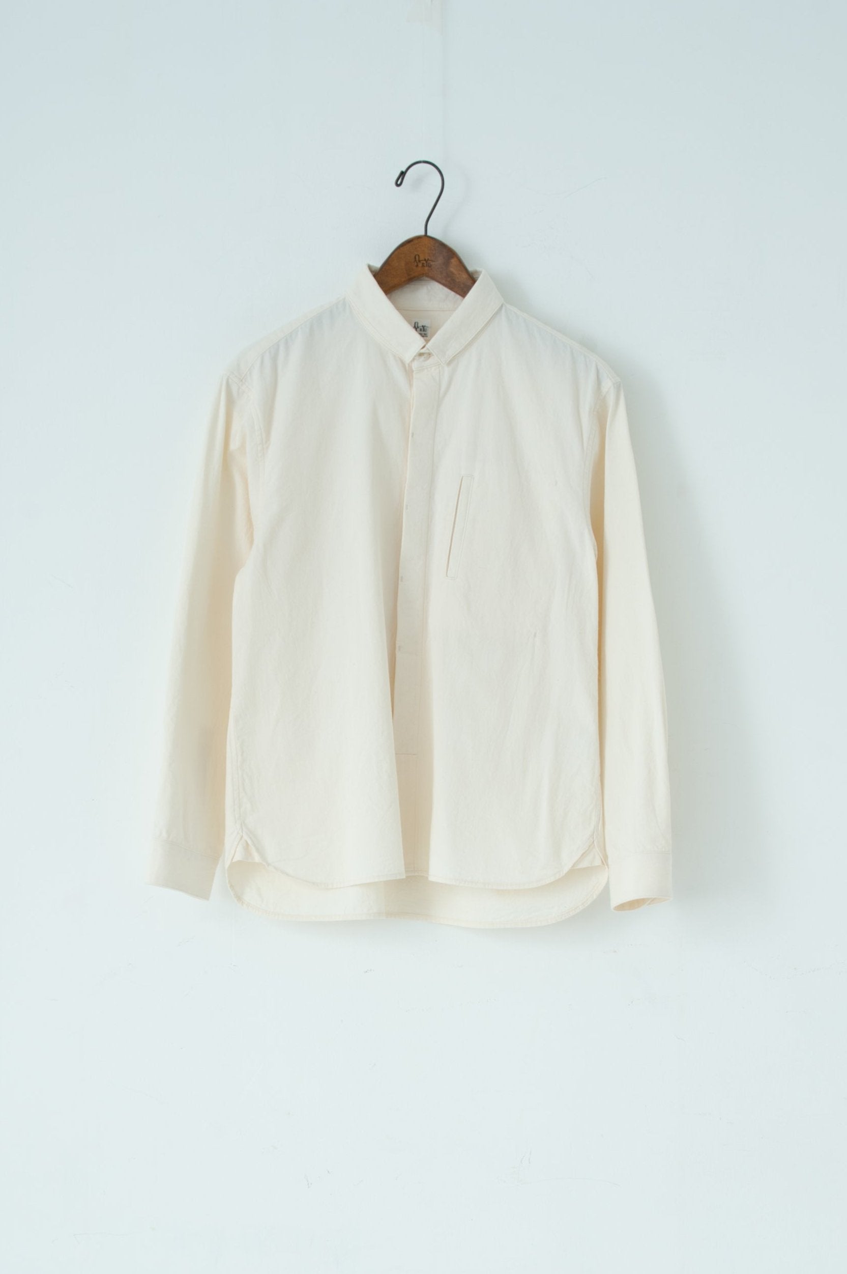 square collar over shirt ivory
