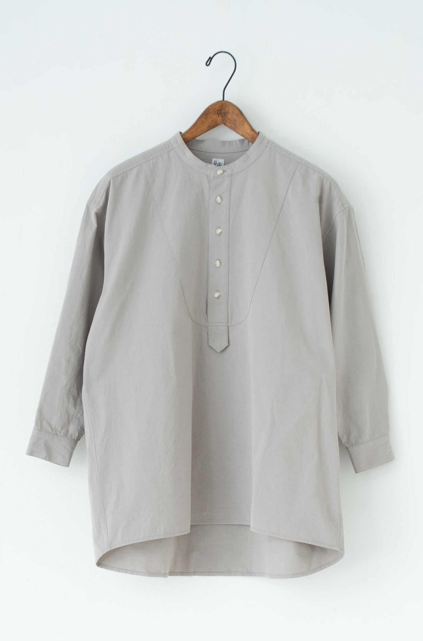 band collar over bosom shirt gray