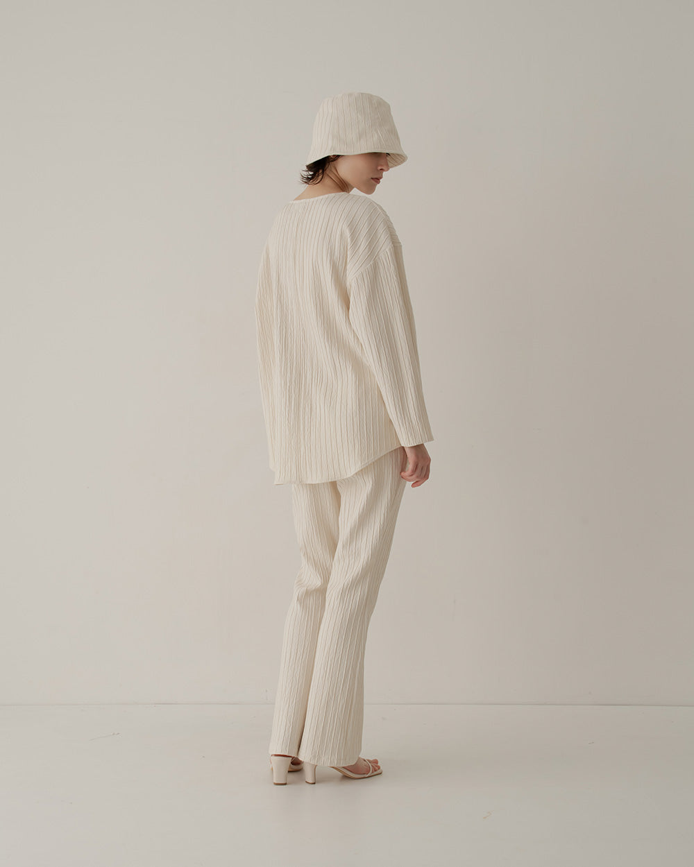 silk cotton v-neck pullover