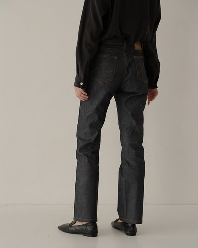super rigid denim type.st