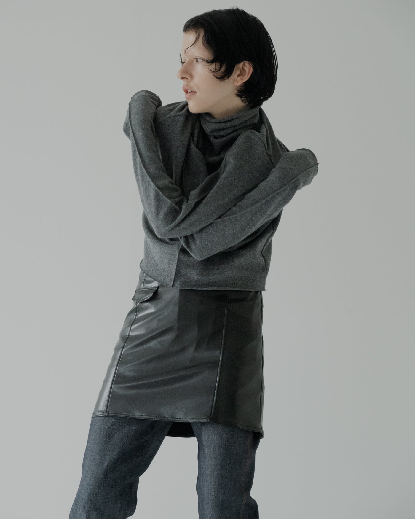 soft wool t-neck knit
