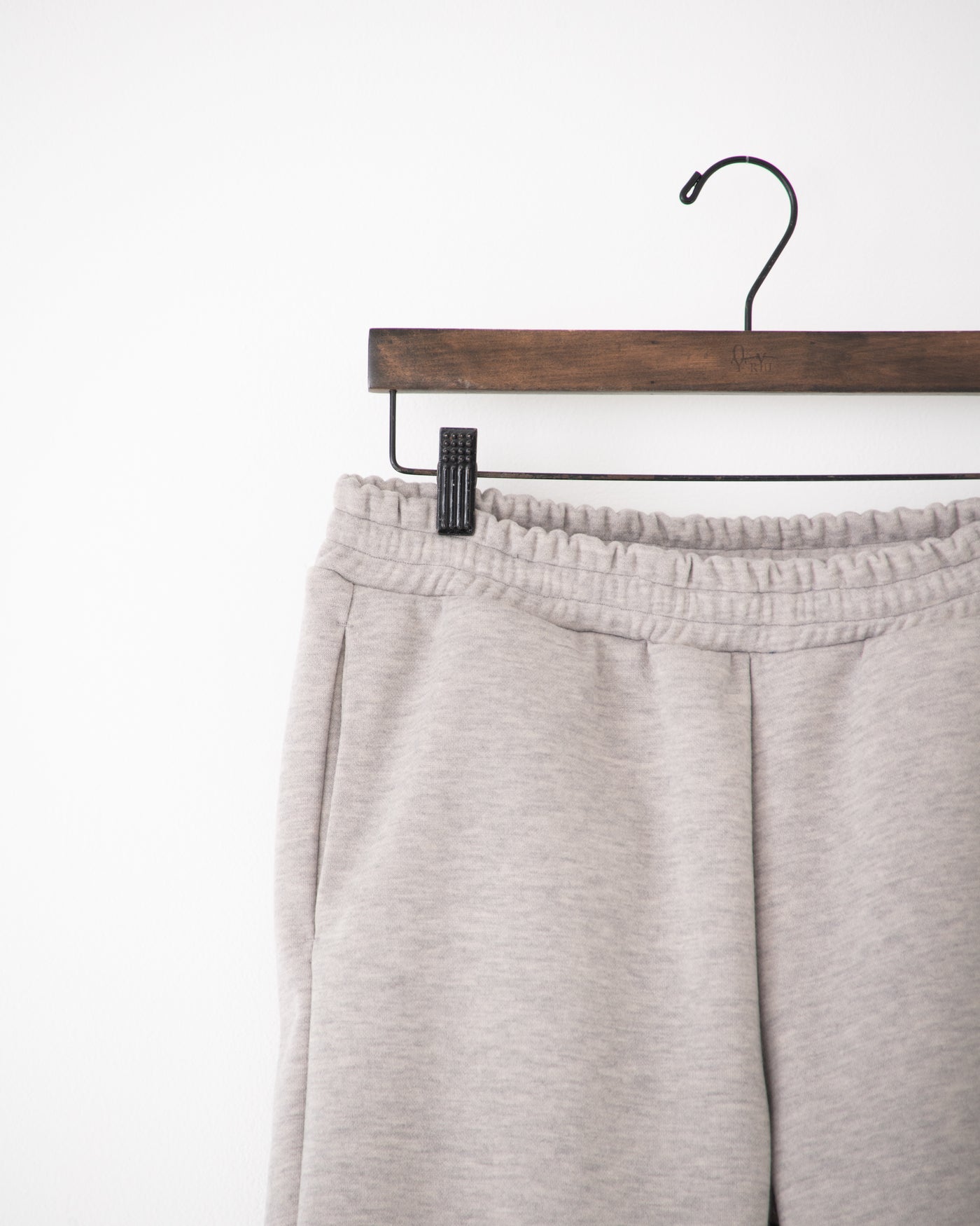 knit melton jogger pants