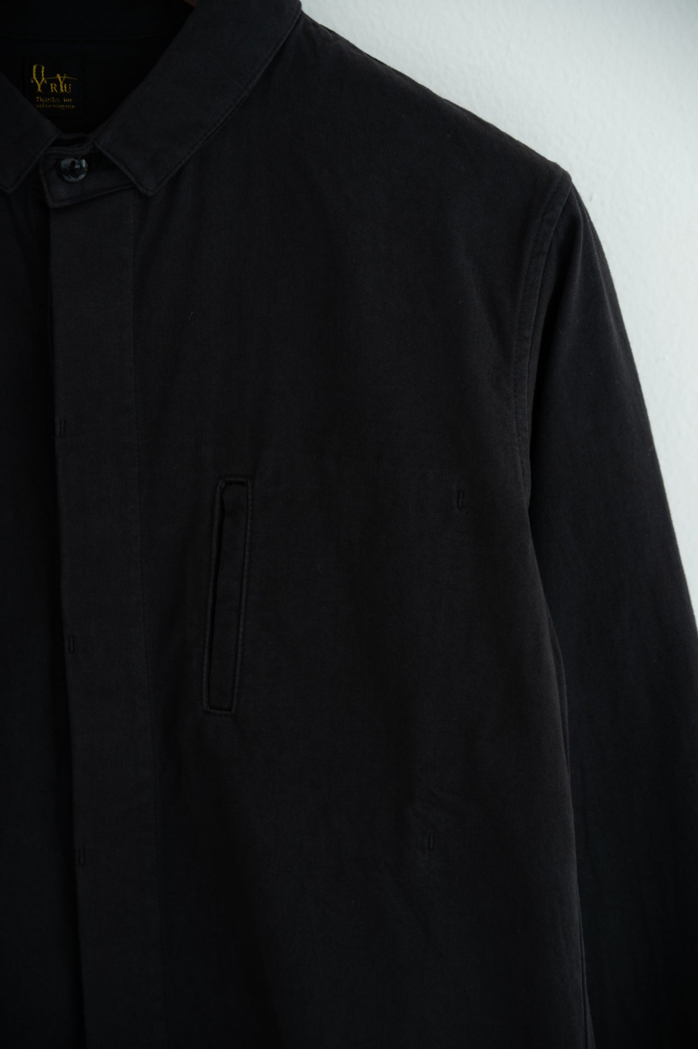 square collar shirt