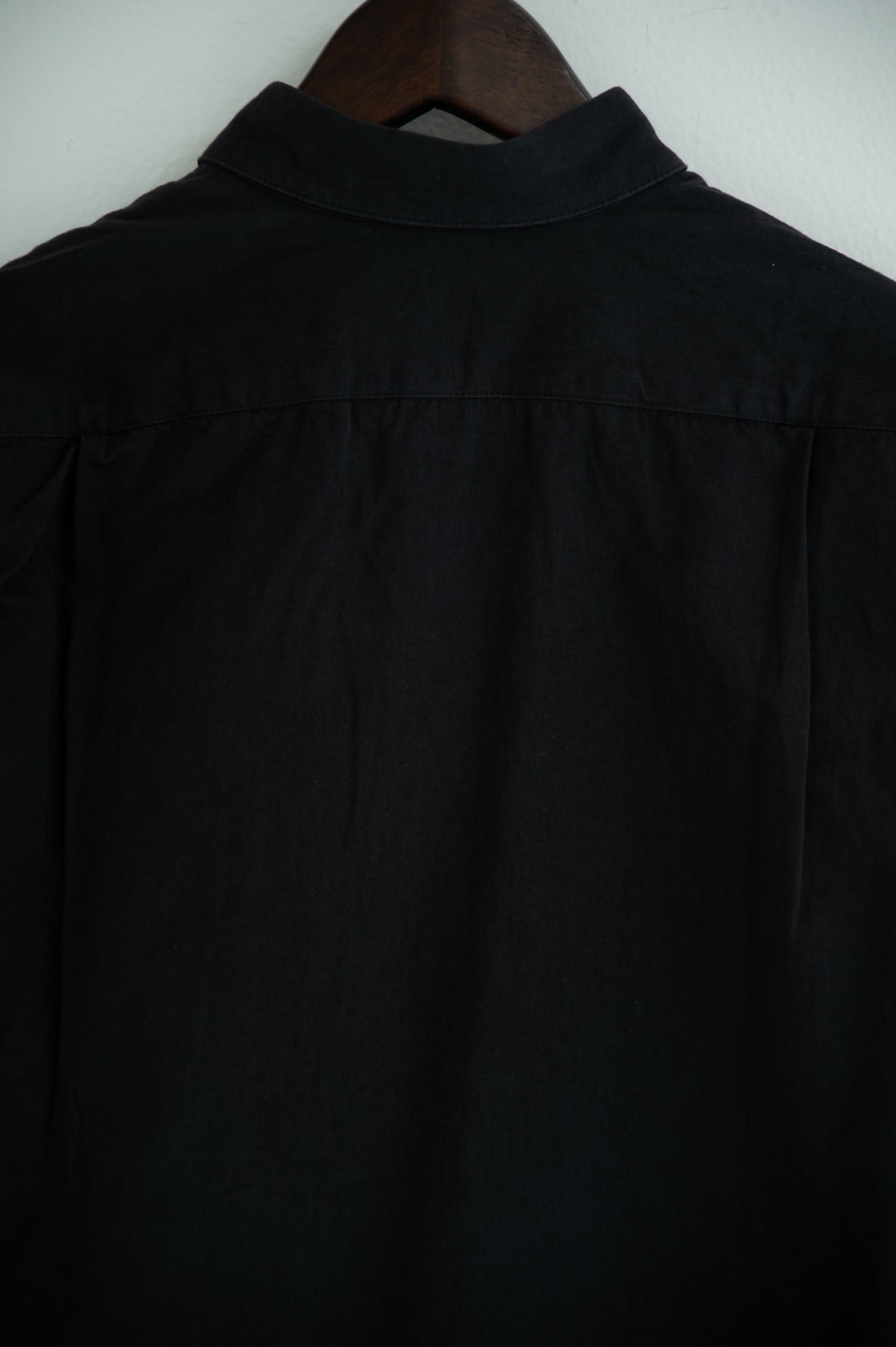 square collar shirt