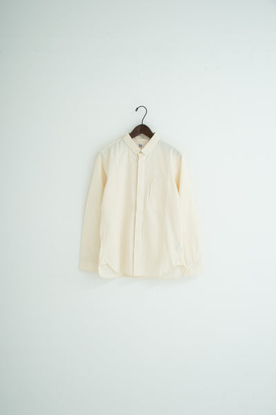 square collar shirt