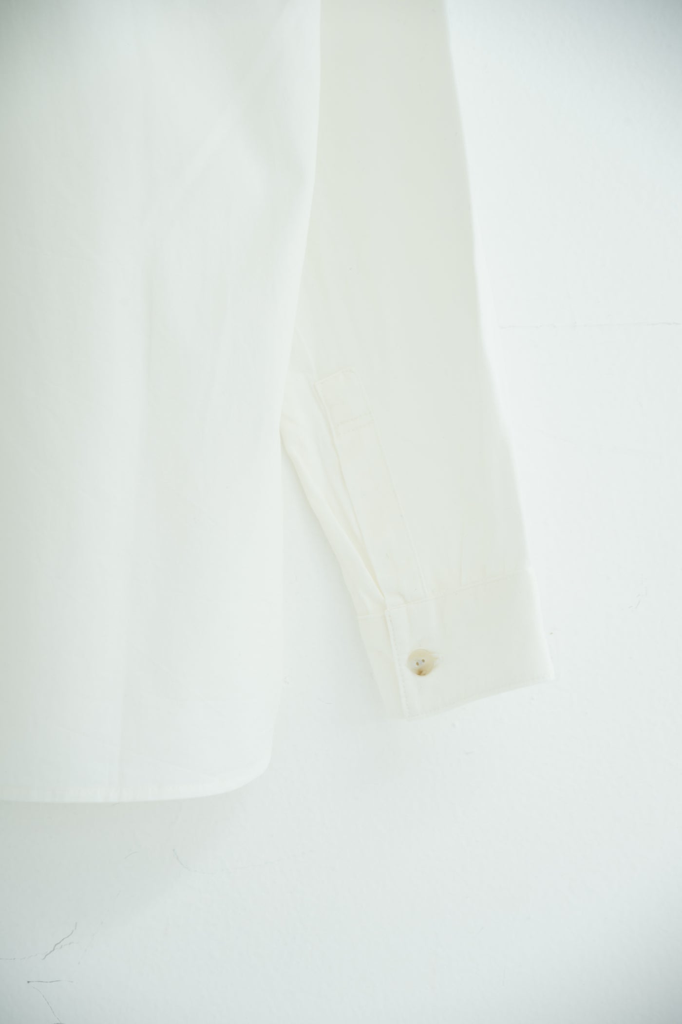 square collar shirt