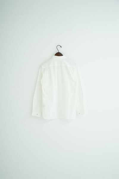 square collar shirt