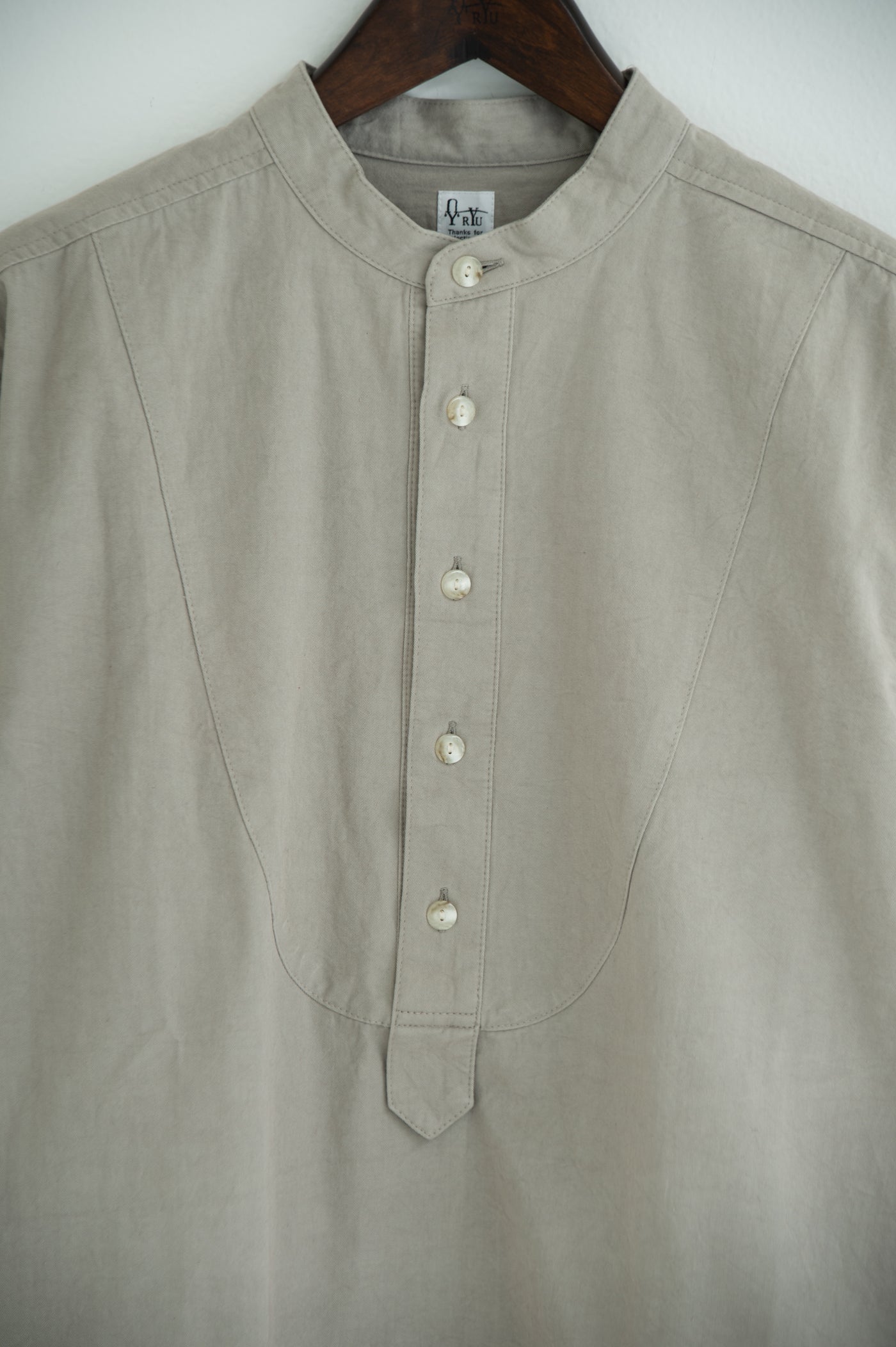 band collar bosom shirt