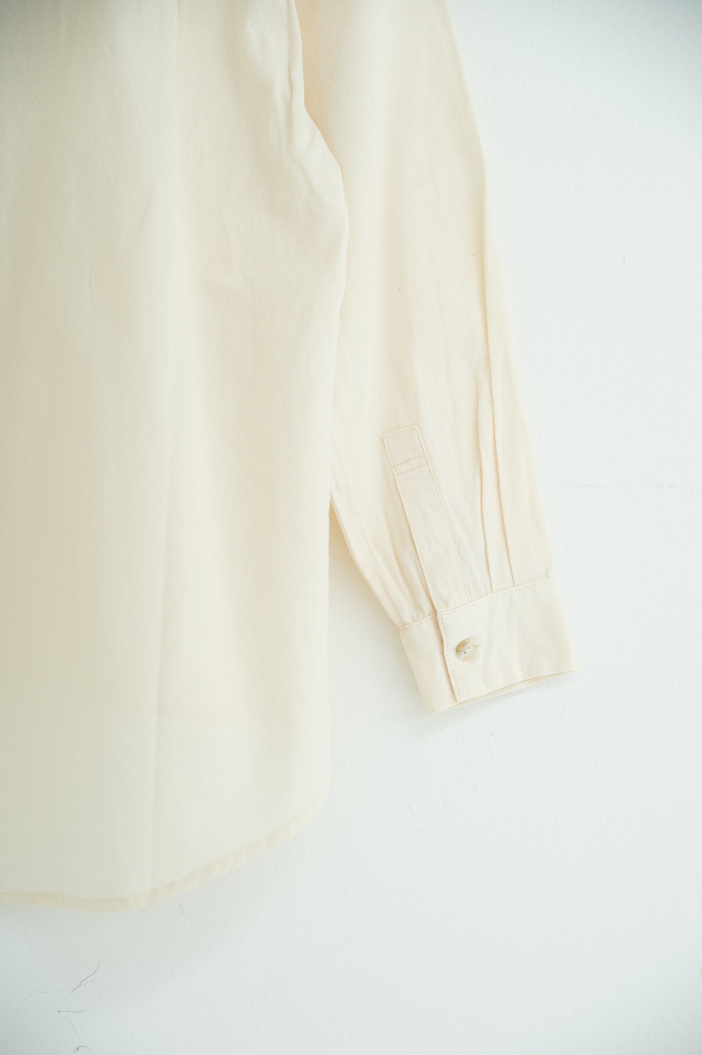 band collar bosom shirt