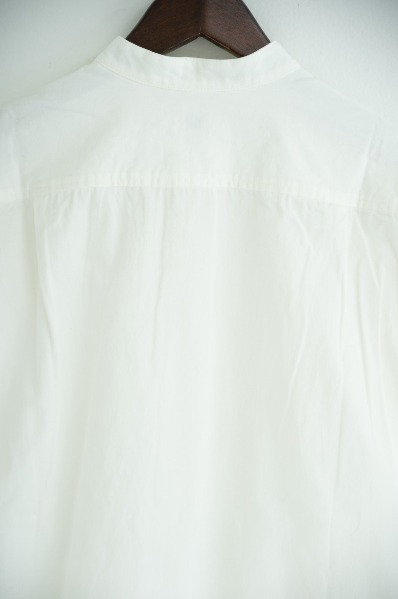 band collar bosom shirt
