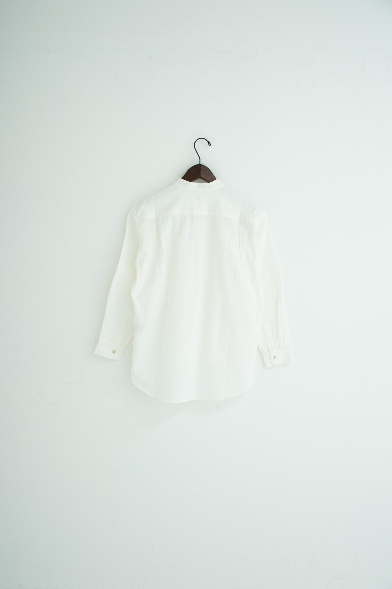 band collar bosom shirt