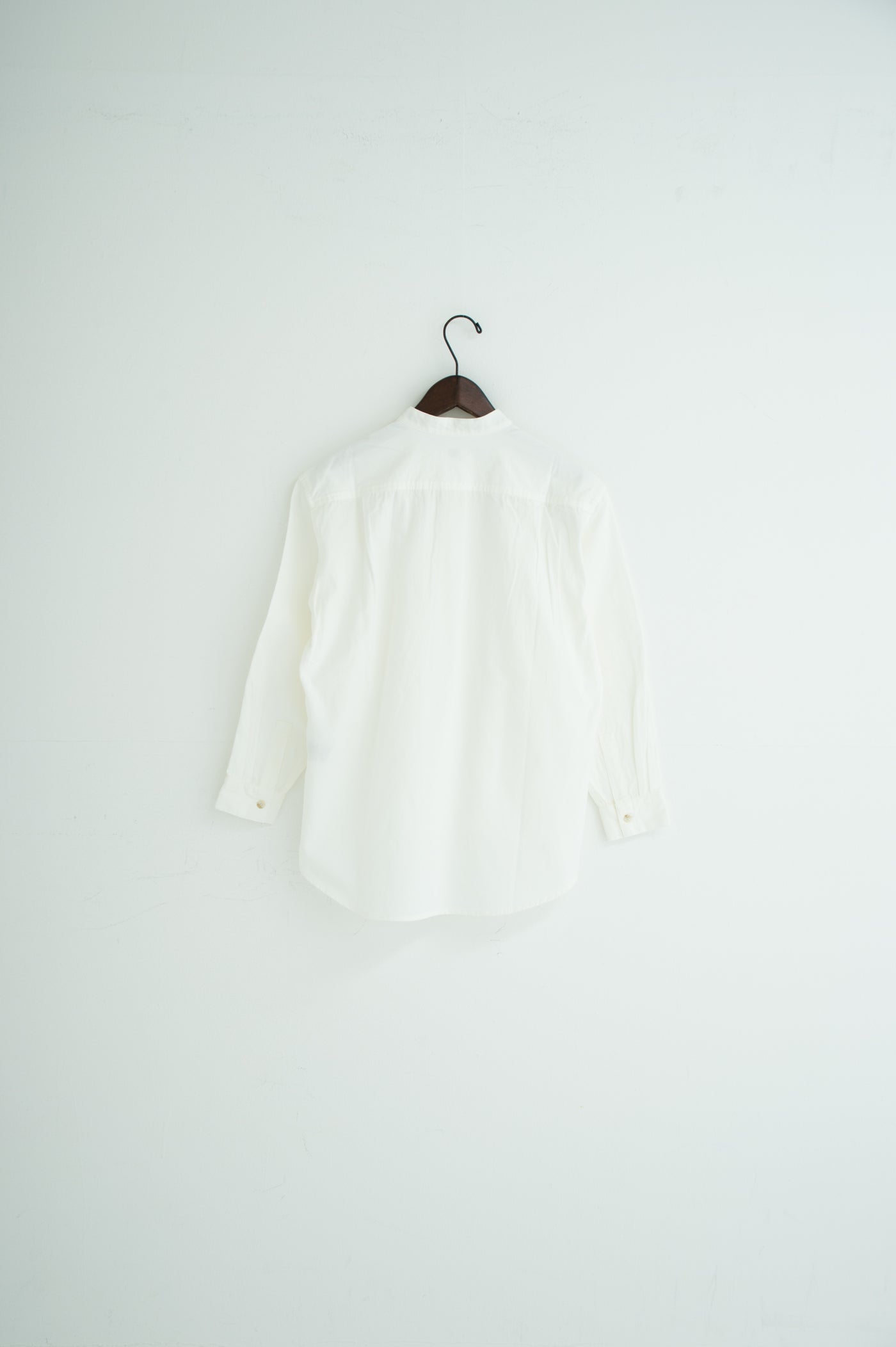 band collar bosom shirt