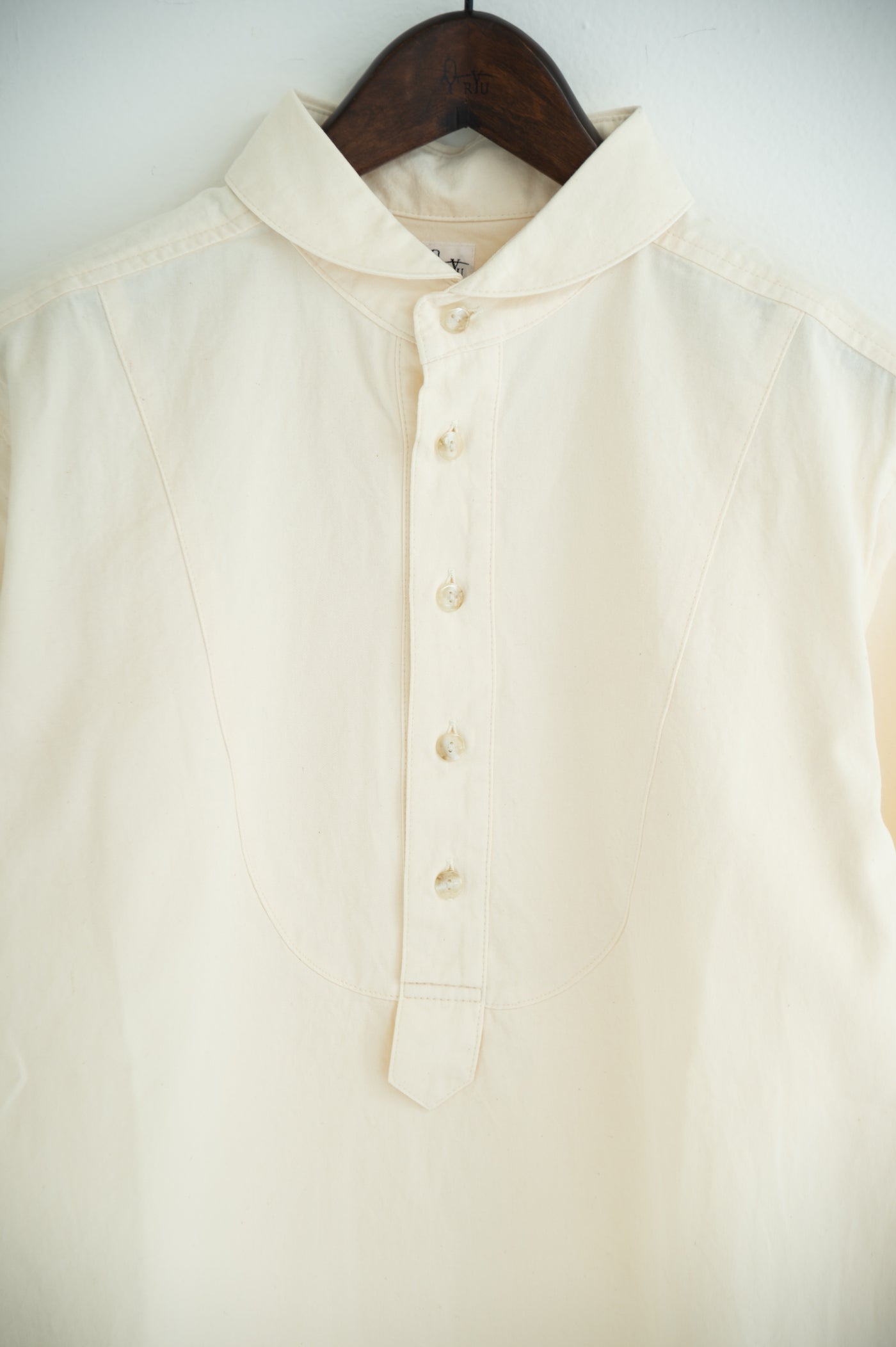 shawl collar bosom shirt