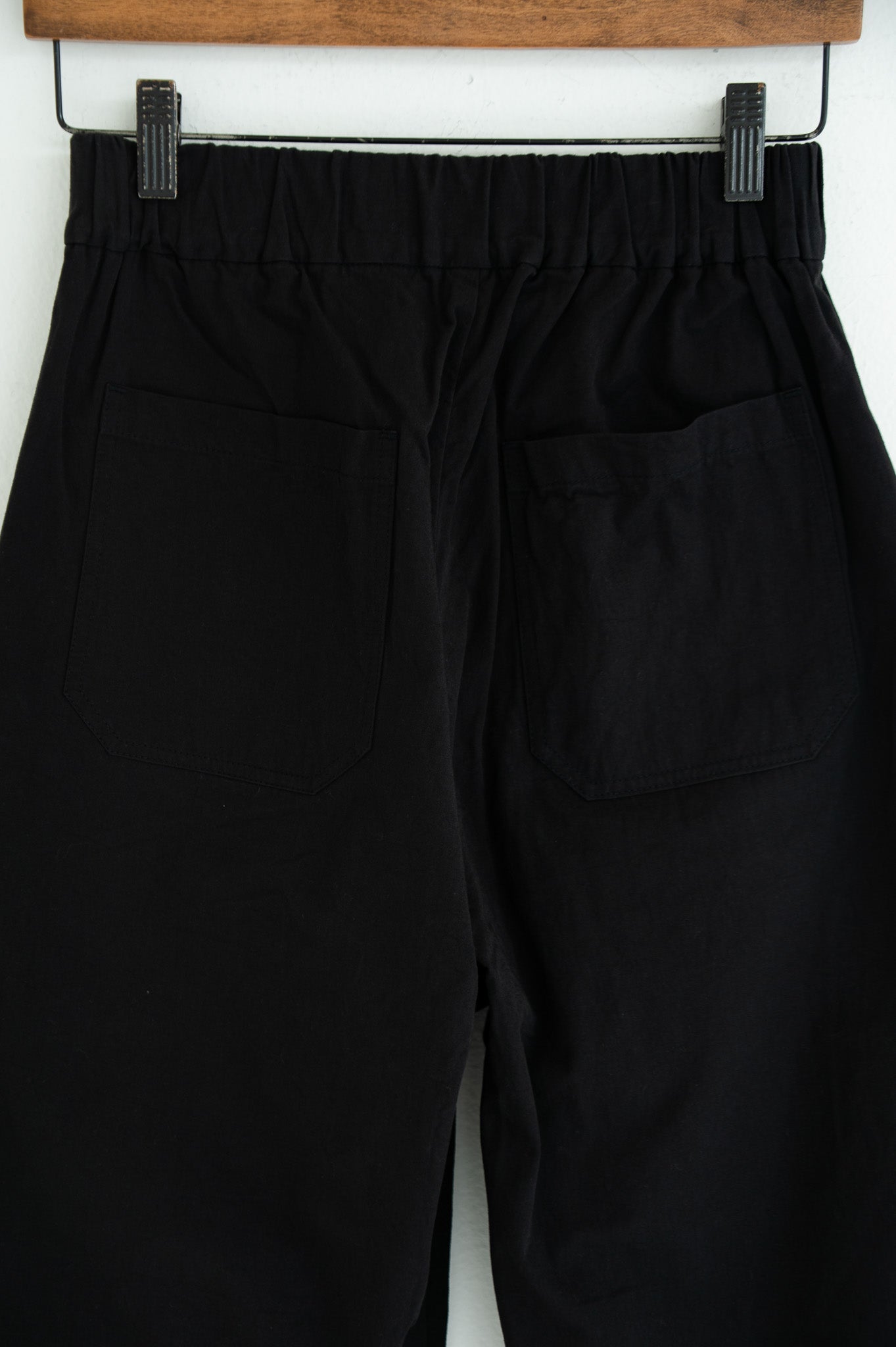 two-tuck wide pants