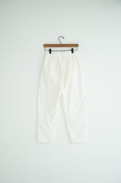 two-tuck wide pants