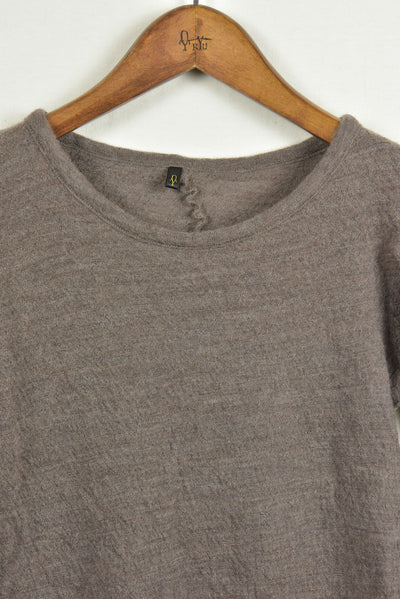washable wool gauze r-neck knit