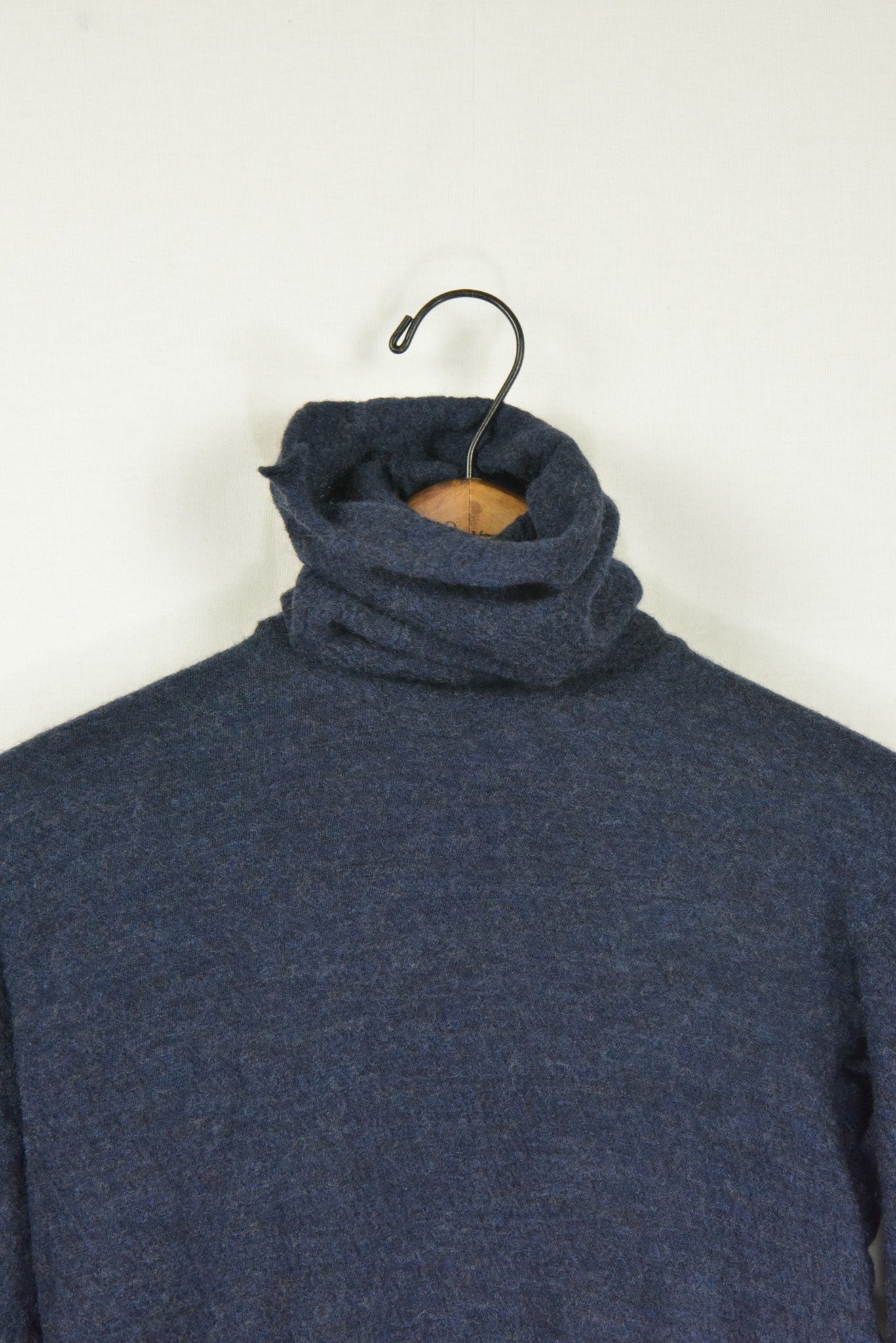 washable wool gauze t-neck knit