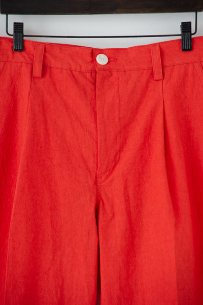 dump one-tuck shorts