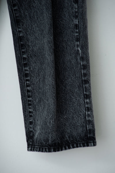 denim two-tuck slacks