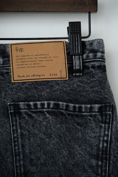 denim two-tuck slacks
