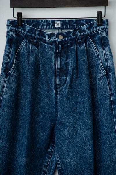 denim two-tuck slacks