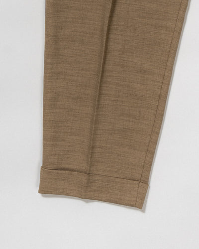 dry slub twill two-tuck slacks